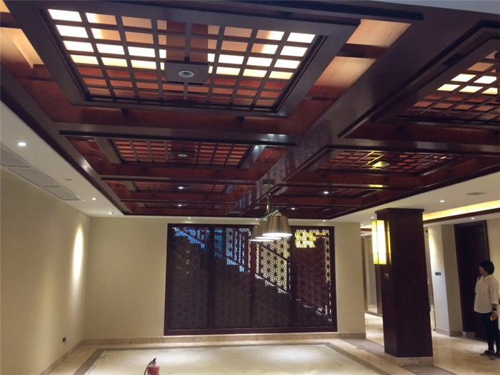 Perabot Kejuruteraan Hotel